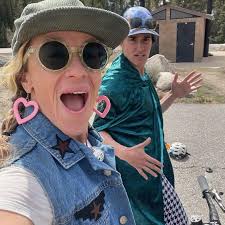 Lizzy Plotkin (@pizzylotkins) • Instagram photos and videos