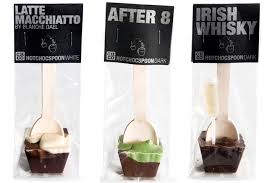 Per una versione senza lattosio e vegana, potete utilizzare solo il cioccolato fondente e decorarlo con farina. Malu Stuff Chocolate Spoons Javea Com Xabia Com