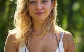 Abby Rose's Instagram, Twitter & Facebook