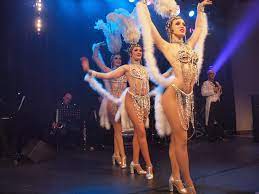 For dinner and the show, you'll pay 165€ (this is only at lido) for dinner and the show, first class tickets cost 195€ each. Where To Watch The Best Cabaret Shows In Paris Apart From The Moulin Rouge All Luxury Apartments