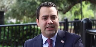 Leo Valentín, un boricua republicano que intenta llegar al Congreso