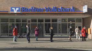 Ist die adresse oder filiale dabei, die sie suchen? Erste Banken In Berlin Offnen Wieder Filialen Ab Dem 27 April Rbb24
