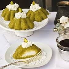 Eggnog ladyfinger dessert recipe 5. Pistachio Semolina Cake With Cream Mafroukeh Bel Festuk Desserts Middle Eastern Desserts Arabic Dessert