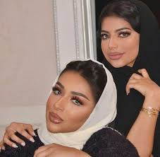 Check spelling or type a new query. Arab Girls And Dubai Image Beautiful Arab Women Kuwaiti Girl Style Middle Eastern Girls Pretty