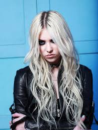 Taylor michel momsen is an american singer, songwriter, model, and former actress. Wallpaper Taylor Momsen Women Actress Singer Blonde Long Hair 1380x1823 Deireadh 1575799 Hd Wallpapers Wallhere