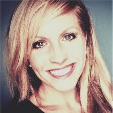 Amanda Strawser's Instagram, Twitter & Facebook