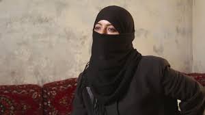 من مطلقة إلى أم إلى أرملة قصة شابة سورية - حكايات سوريا