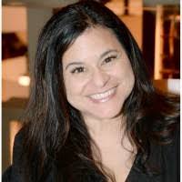 Lisa Voss's Instagram, Twitter & Facebook