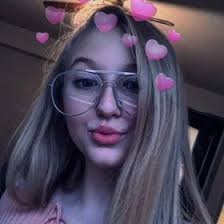 Sophia Conner (rinkratzsk8)