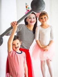 Kostum Idee Fur Die Ganze Familie Mal Einfach Selber Machen Zirkus Verkleidung Mit Zweitleben More Is Now Zirkus Kostum Kind Kinder Kostum Kostum Ideen