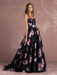 Vestiti corti donna dei migliori designer su yoox. Abito Lungo Cerimonia Floreale Senza Spalline Con Scollo A Cuore Abito Per Concorso Di Bellezza Ragazza Milanoo Com