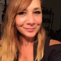 Janice Gomes's Instagram, Twitter & Facebook