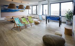 A bar/lounge, a coffee shop/café and. Locations Holidaycheck Group Ag
