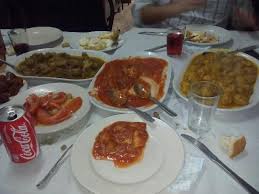 Casa pepa en carratraca nos recibe con su cazuela de papas y el magro con tomate, dos de las especialidades del restaurante. Segundos Platos Del Menu Picture Of Casa Pepa Malaga Tripadvisor