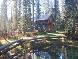 Gone fish inn (alberta beach) just 35 minutes west of edmonton, the gone fish inn offers the whole rustic experience of a cabin without the long drive to the mountains. Alberta Cottage Rentals Vacation Rentals Cottagesincanada
