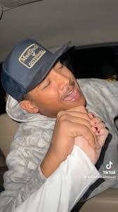 Tammi Abbott's Instagram, Twitter & Facebook