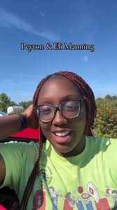 Ashanti 💗 (@bewareofashanti)