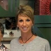 Linda Lightsey's Instagram, Twitter & Facebook