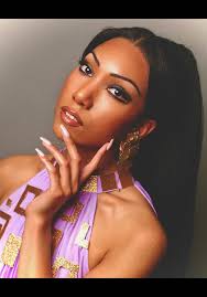 Luna: The Ethereal Beauty of Donyale Luna