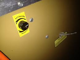 The largest selection of egg incubators, brooders, hatchers, and incubation accessories at the lowest prices. New To Me Gqf 1266 Cabinet Incubator Backyard Chickens Learn How To Raise Chickens