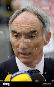 French microphone hi-res stock photography and images