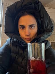 Leslie Marrs's Instagram, Twitter & Facebook