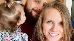 Niestety, część z nich spotyka się z ogromną niechęcią ze strony internautów a na artystkę regularnie spada fala hejtu. Agnieszka Kaczorowska Rozczula Sie Nad Widokiem Spiacego Meza Z Corka Moje Dwa Skarby