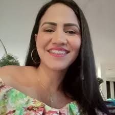 Finalmente en Ecuador! 🇪🇨😀 ¿Que lugares además de la Mitad del Mundo me  recomiendas visitar? Ando por aquí unos días grabando los próximos videos  que publicaré en el canal! Espero verte por