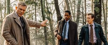 Knives out is mostly just fun, but it lodges some barbs, too. Knives Out Movie Review Film Summary 2019 Roger Ebert