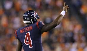 That is texans quarterback deshaun watson openly tweeting about how he didn't once talk to the bears before the 2017 draft. Why Bears Fans Need To Let The Deshaun Watson Frustration Go
