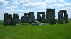 Stonehenge is one of the world's most famous monuments. Steinzeitliches Denkmal Englandtour Mit Schnupfen Tag 3 Stonehenge Und Mehr Coasterfriends Forum