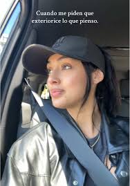 Por eso mejor solo analizo y me alejo . #carolinaserrano #actriz #modelo  #girls