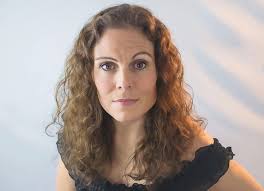 My #wcw this week is the fabulous Kristi Krueger! Kristi has built a solid  reputation as an award-winning medical reporter and effervescent anchor.  She joined WPLG Local 10 as co-anchor of the