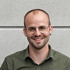 Team knüpft Fachkräfte effizient zusammen.