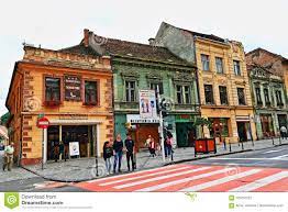 Google street view à partir des adresses ou des coordonnées gps. Street View Brasov City Romania Editorial Photography Image Of Square Colorful 123216727