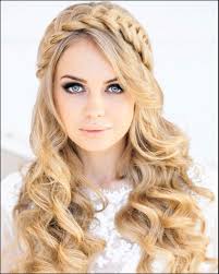 I always see these pretty to the side or half up looks a bridesmaid or guest can do, but i couldn't since my hair. Nice Wedding Hairstyles For Long Hair Style Lizie