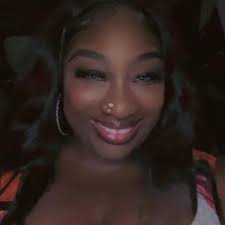 KeAndra Davis (@StardustDancer)