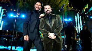 熟女動画-中高年オーガズム-熱烈な眼差し