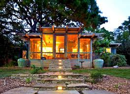 We did not find results for: Tree House Porch Renovation In Texas Turns An Old Home Into A Dream Home