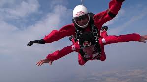 Korean veteran, Bill Parr (85), skydives for the Taxi Charity