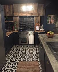 Hilary Flo Sur Instagram One Last Thanks Goodness Eh Shot Of The Kitchen For The Lovely Ladie Interior Design Kitchen Home Decor Kitchen Kitchen Interior