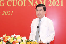 Nhiều người cho rằng đây là quyết định liều lĩnh và có phần gàn dở, nhưng đối với. Aitj27cv0dlv4m