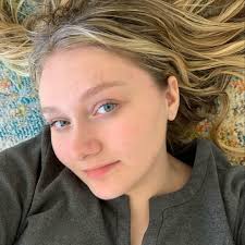 Hello what's the difference between the haloween RIP tour and the regular  VIP ?