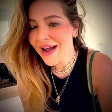 Alexandra Preece's Instagram, Twitter & Facebook