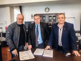 El a fost adus cu elicopterul la spitalul judetean timisoara. 5lah3vf53xbkam