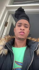 Deon Carter's Instagram, Twitter & Facebook