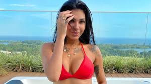 Desafio da piscina pt3 подробнее. Pocah Participante Do Bbb21 Exibe Boa Forma Em Foto Na Piscina