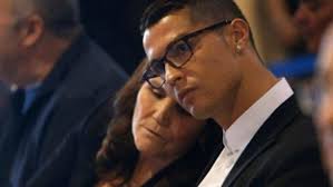 Maria played a vital role in helping ronaldo achieve his dream of becoming a famous footballer. Serie A Cristiano Ronaldo S Mother Cries As She Remembers Her Stroke I Prayed To God Not To Take Me Marca