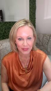 The Jewelry Diaries x And Another Thing 💎, @uniform_object ,  @zahnzfinejewelry , @bibivandervelden , @moritzglik , @marie.lichtenberg ,  📲: diamonds, tennis bracelets, jewelry stacks