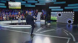 Das müssten sie eigentlich das zdf fragen. Torwandschiessen Oettgen Gegen Magath Zdfmediathek